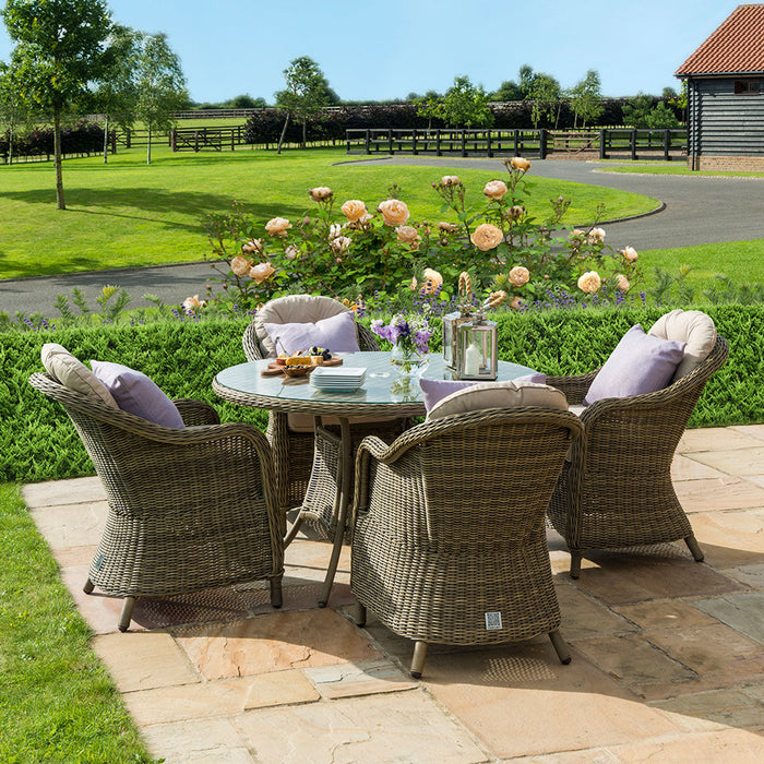 Maze Winchester 4 Seat Round Dining Set with Heritage Chairs